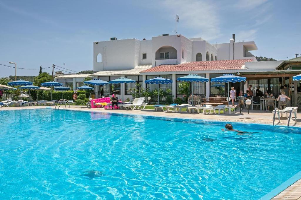 Diamond Apartments Φαληράκι Εξωτερικό φωτογραφία